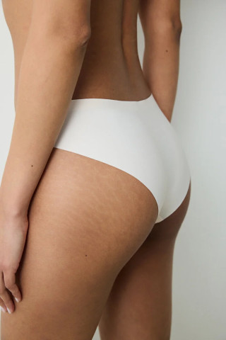 Penti женски килоти INVISIBLE LASER CUT SLIP CRM 