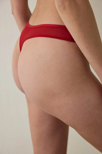 Penti женски килоти SEQUIN LACE THONG 