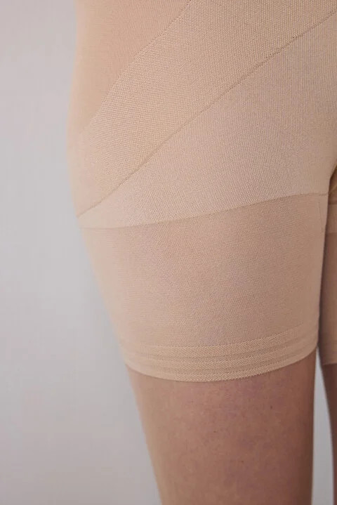 Penti женски хулахопки Body Control 