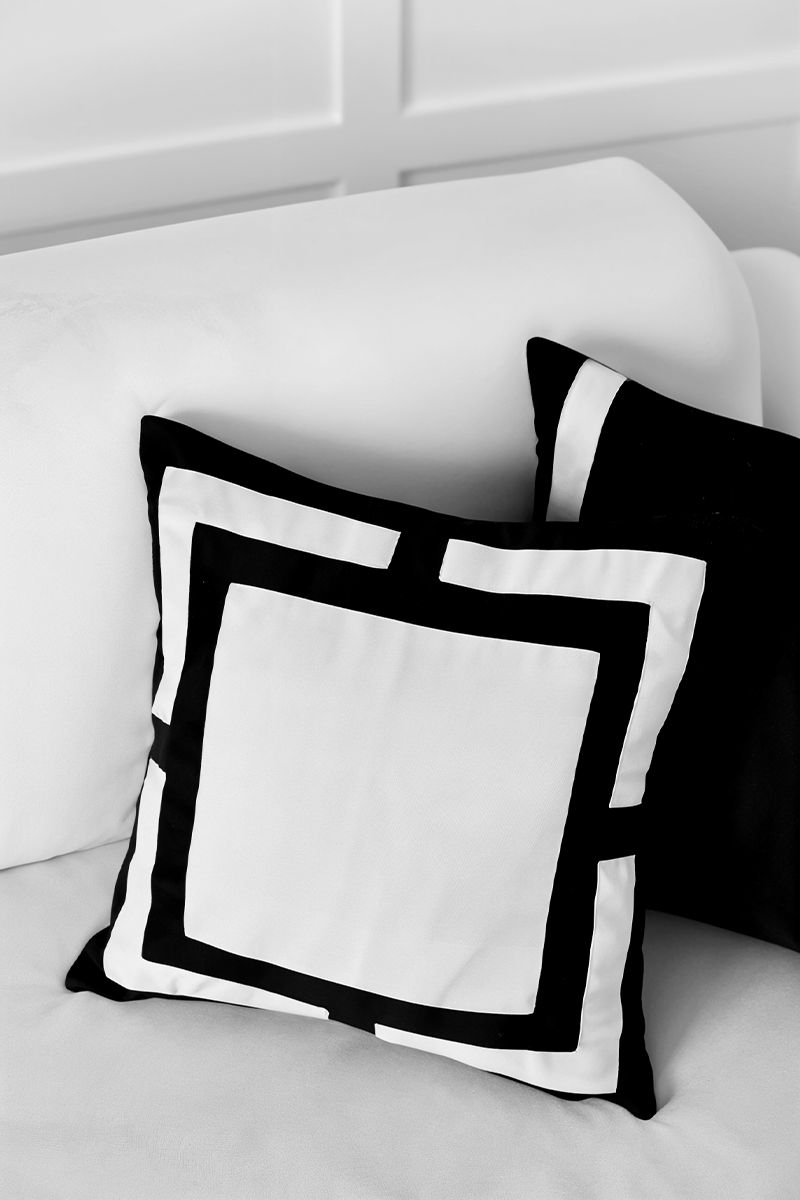 SF HOME  декоративна навлака Black and white 