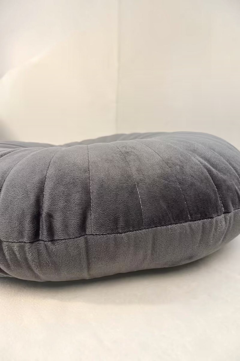 SF HOME  Декоративна перница PL15-06 EK557-196 PERNICA R40CM SIVA 